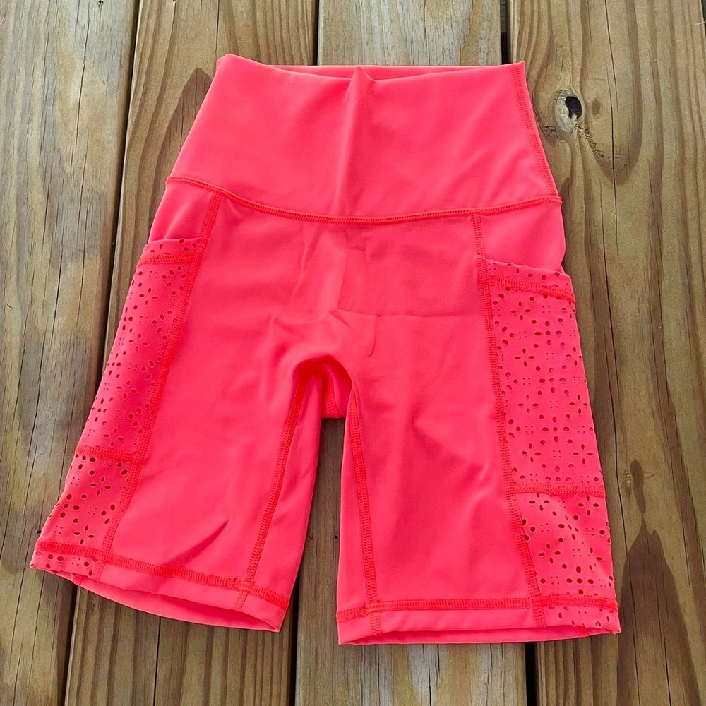 aerie biker shorts <3